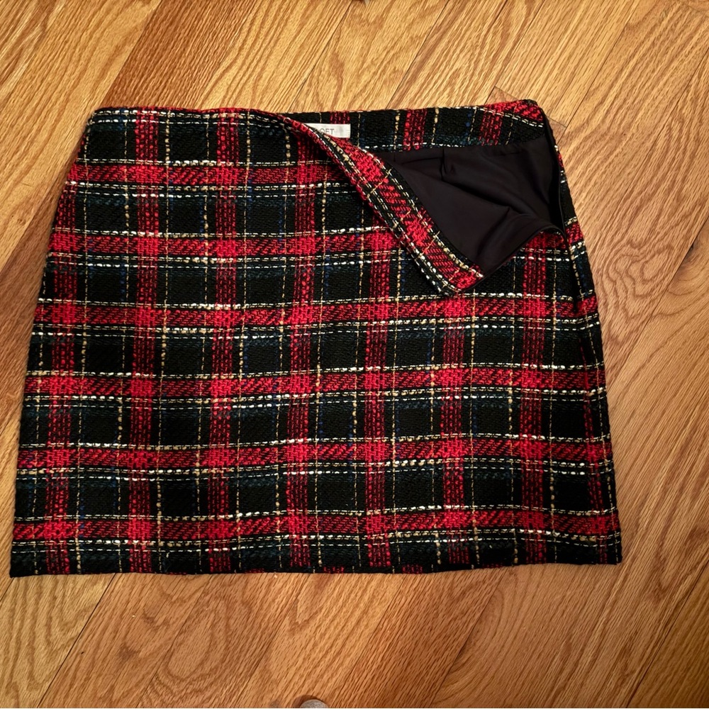 Anne Taylor loft skirt.